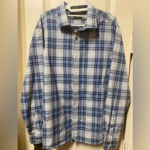 UNTUCKit shirt